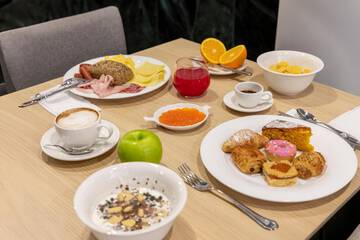 Breakfast meal