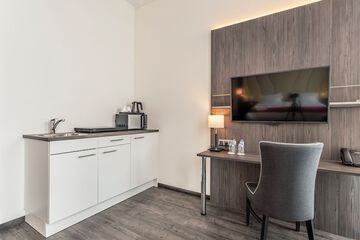 Private kitchenette