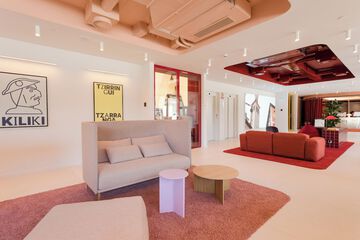 Lobby sitting area
