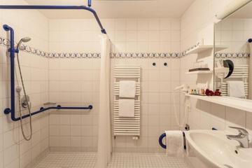 Photo 46