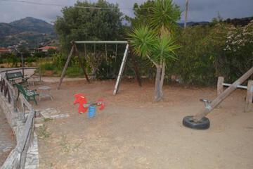 Photo 32