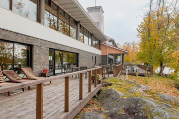 Sundeck