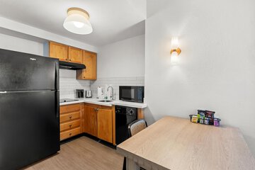 Private kitchenette
