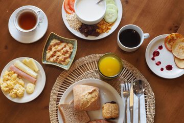Breakfast meal