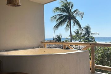 Private pool