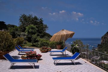 Sundeck