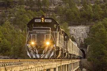 Train station shuttle