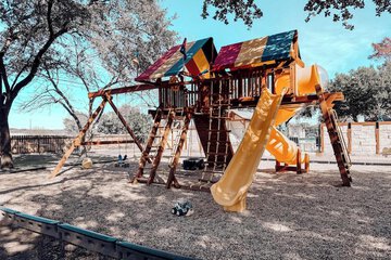 Children's play area - outdoor