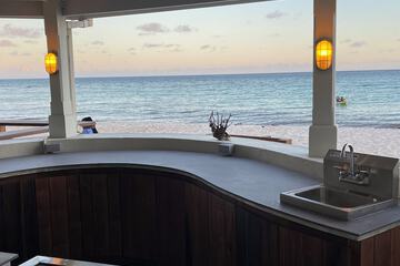 Beach bar