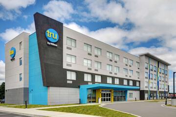 Tru by Hilton Gaylord MI