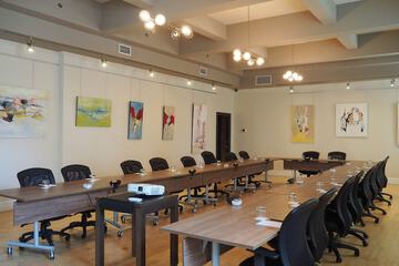 Meeting facility