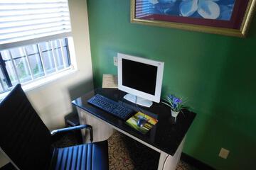 Photo 37