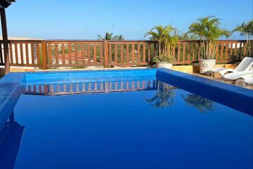 Rooftop pool