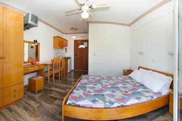 Photo 44