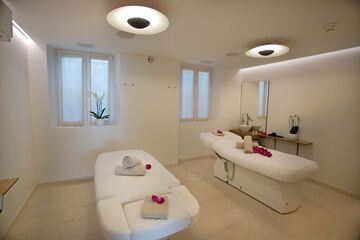 Treatment room