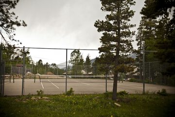 Tennis court