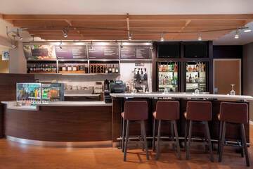 Breakfast/Coffee Service 33 of 37