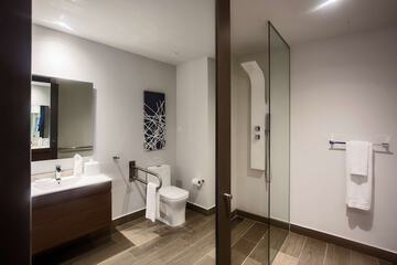 Bathroom shower