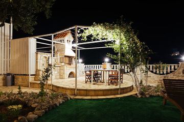 BBQ/picnic area