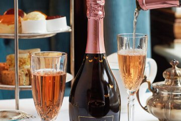 Champagne service