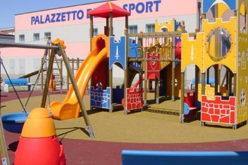 Children's play area - outdoor
