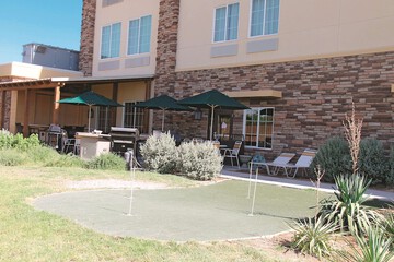 La Quinta Inn & Suites by Wyndham Pecos
