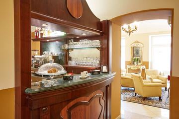 Coffee service