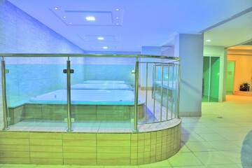 Jetted tub