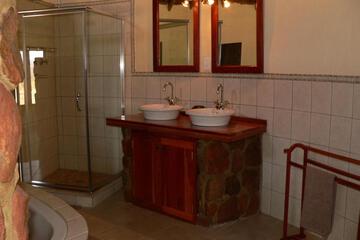 Photo 44