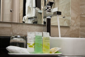 Bathroom amenities