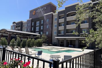 La Quinta Inn & Suites by Wyndham Lubbock Southwest