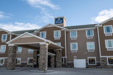 Cobblestone Hotel & Suites - Lamar