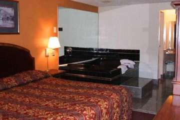 A Victory Inn & Suites Detroit