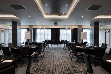 Hotel Interior 7 of 50