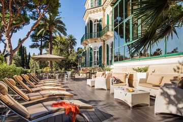 Sundeck