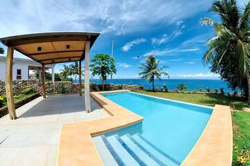 Beach/ocean view