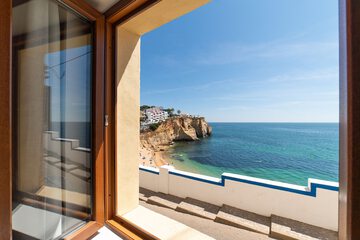 Beach/ocean view