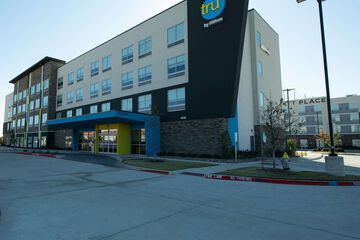 Tru by Hilton The Colony Dallas
