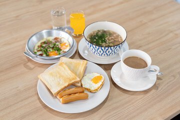 Breakfast buffet