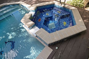 Private pool
