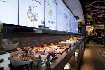 Breakfast buffet