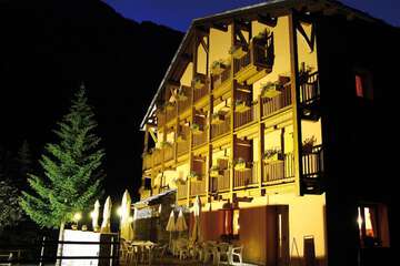 Front of property - evening/night