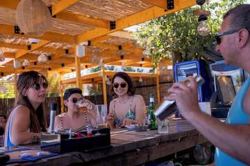 Beach bar