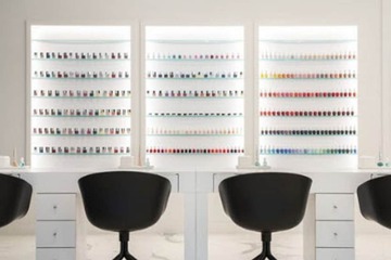 Nail salon