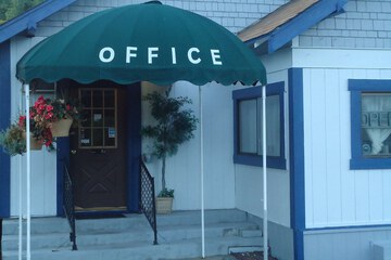 Blue Mountain Motel