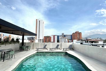 Rooftop pool