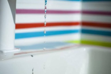 Bathroom sink