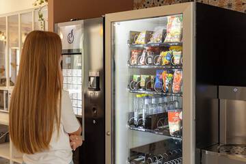 Vending machine