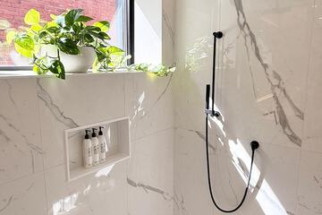 Bathroom shower