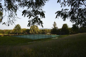 Tennis court